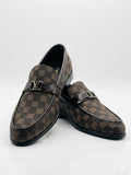 BROWN LV 0905