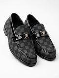 GREY LV 0905