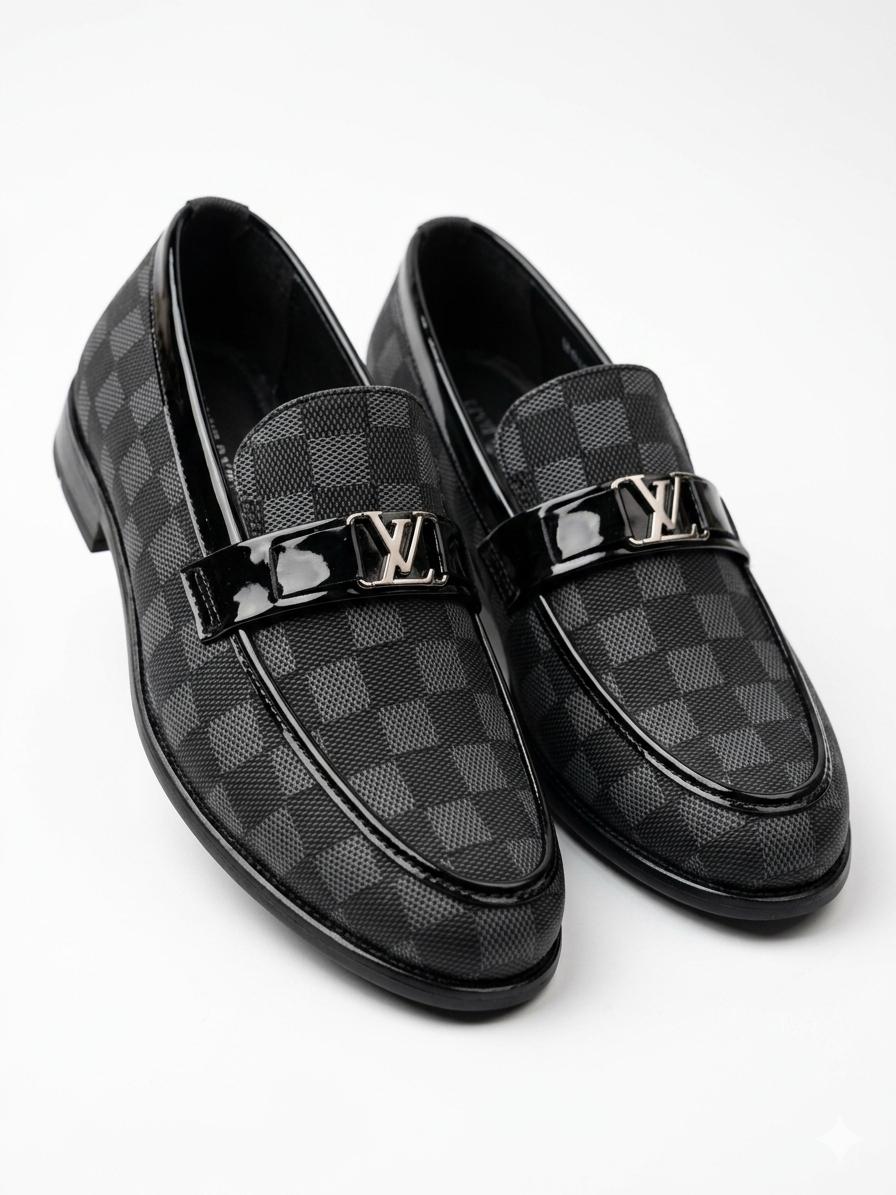 GREY LV 0905